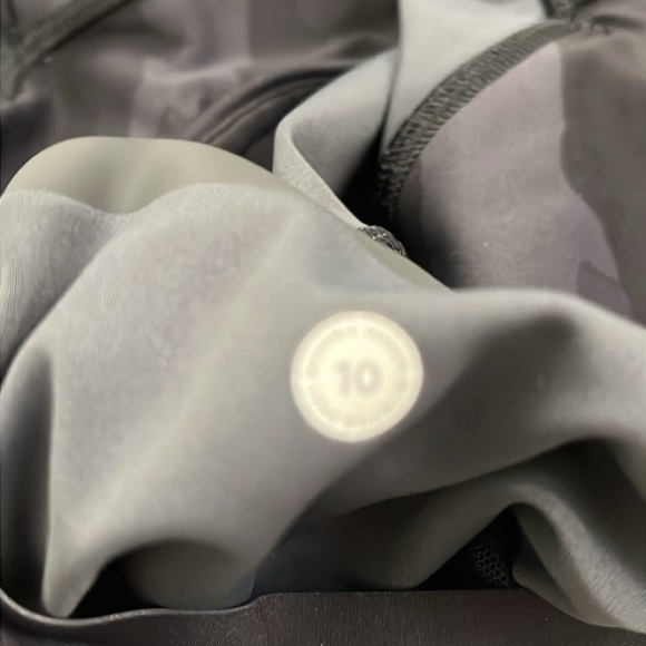 Lululemon Athletica Black and Gray Camo Bike Shorts - Picture 4 of 4